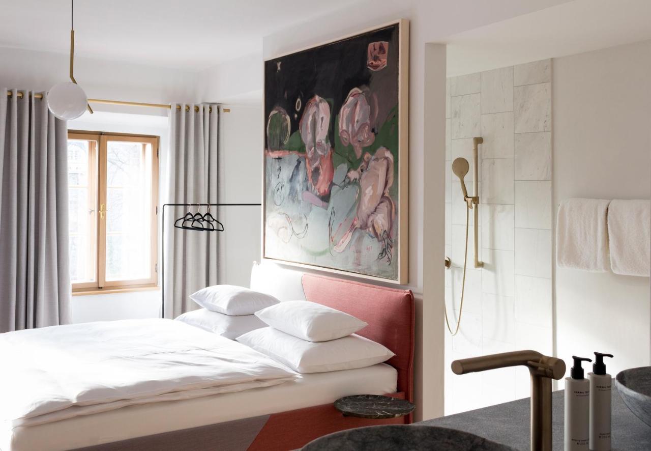 Kai 36 - Hotel Zwischen Fels Und Fluss Graz Extérieur photo A room at the Hotel